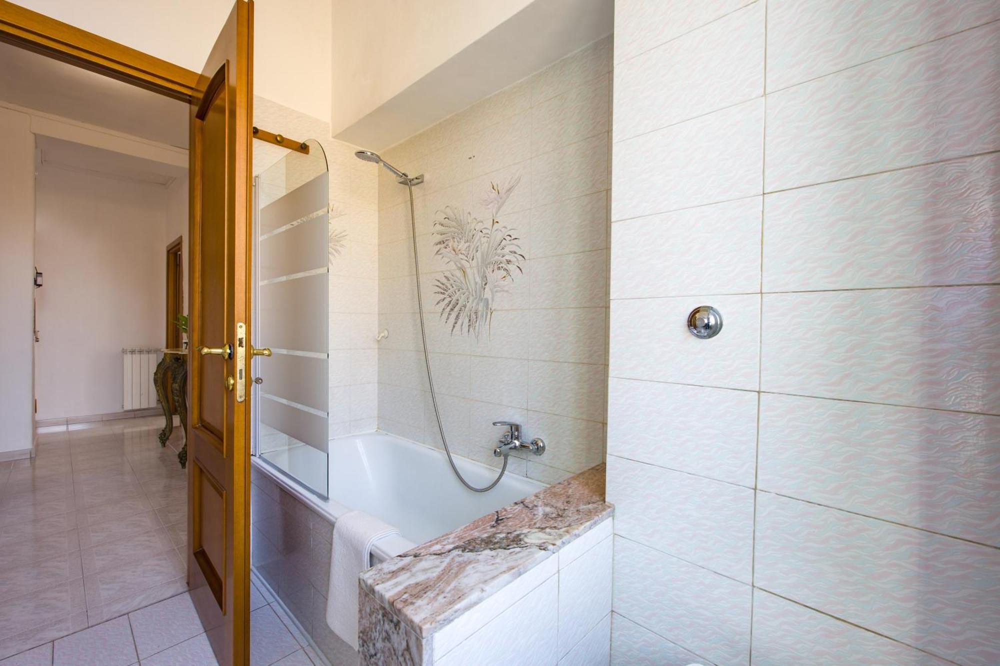Mirti Classic Plaza Netflix Wi-Fi And Relax In Roma Apartment Exterior photo